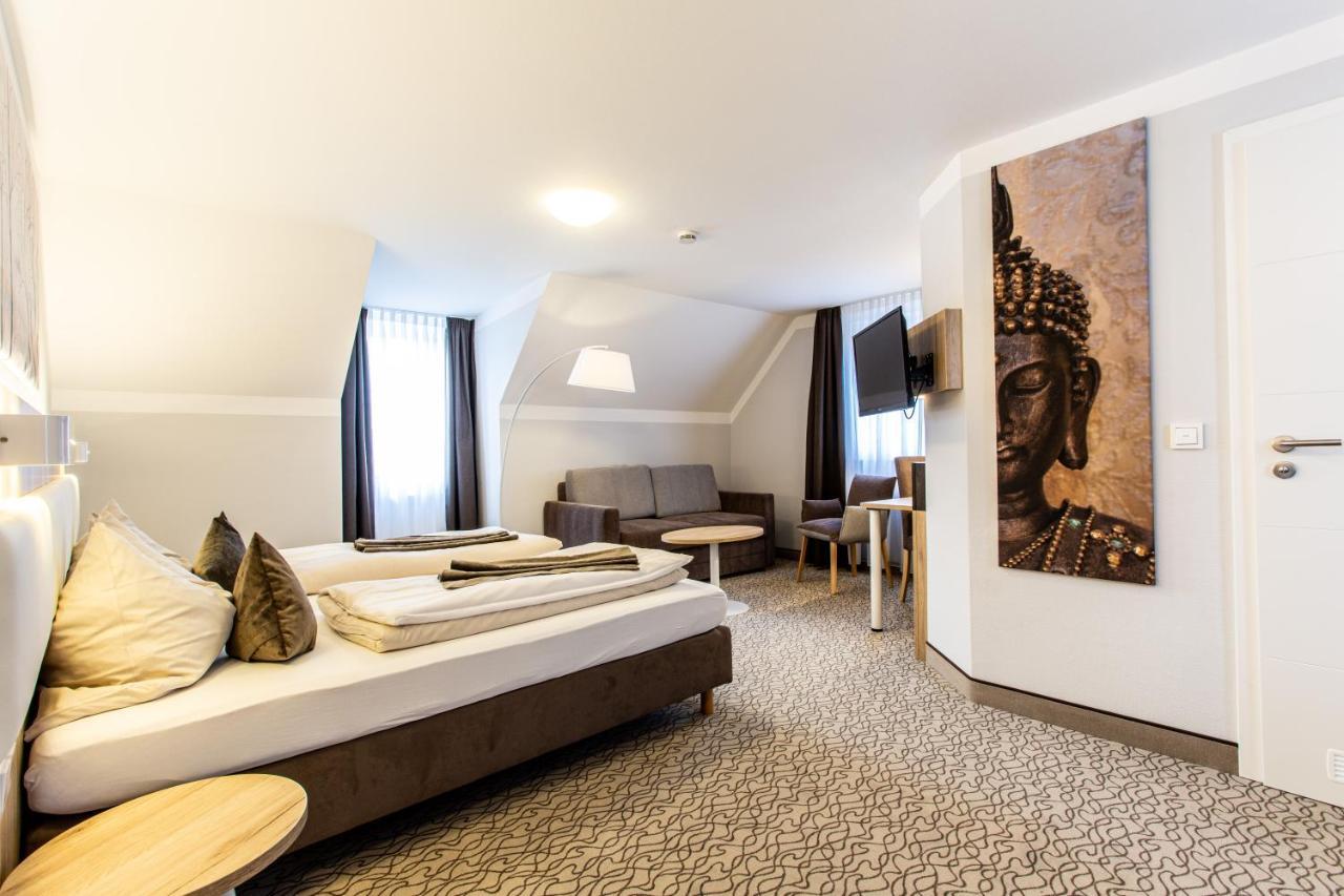 Amtsstueble Hotel & Restaurant Mosbach  Zewnętrze zdjęcie