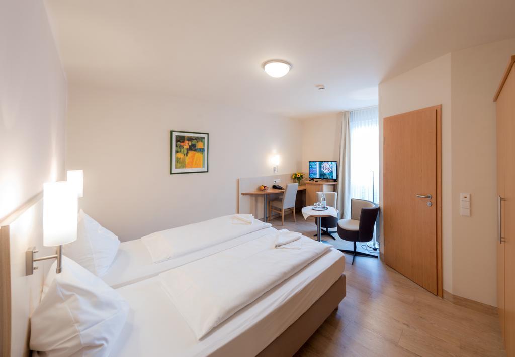 Amtsstueble Hotel & Restaurant Mosbach  Zewnętrze zdjęcie